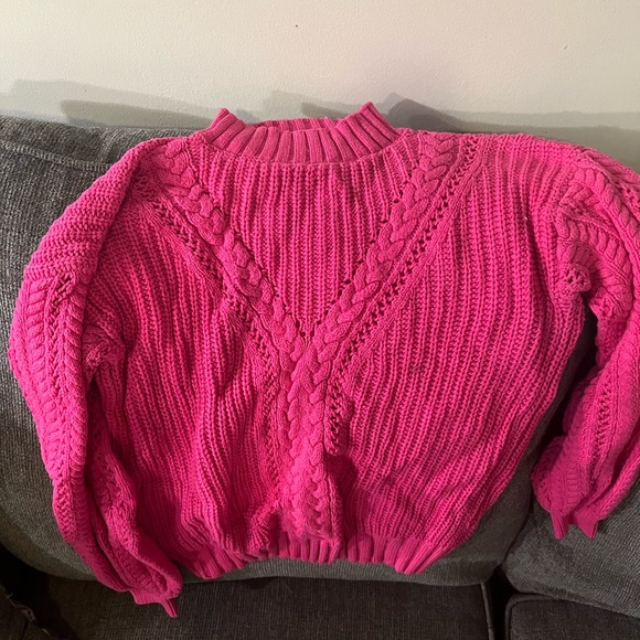 Pink sweater - Picture 2 of 2